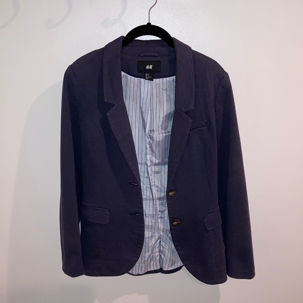 2/$30 💙 Blue H&M blazer 💙 size 6